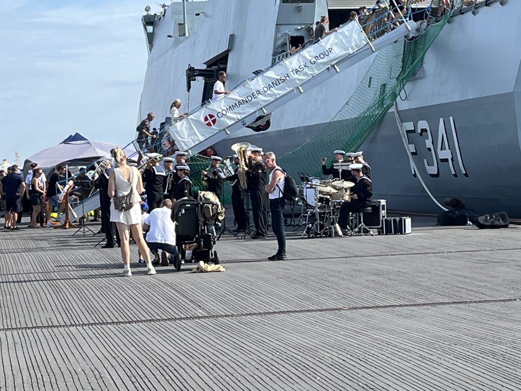 HDMS Absalon